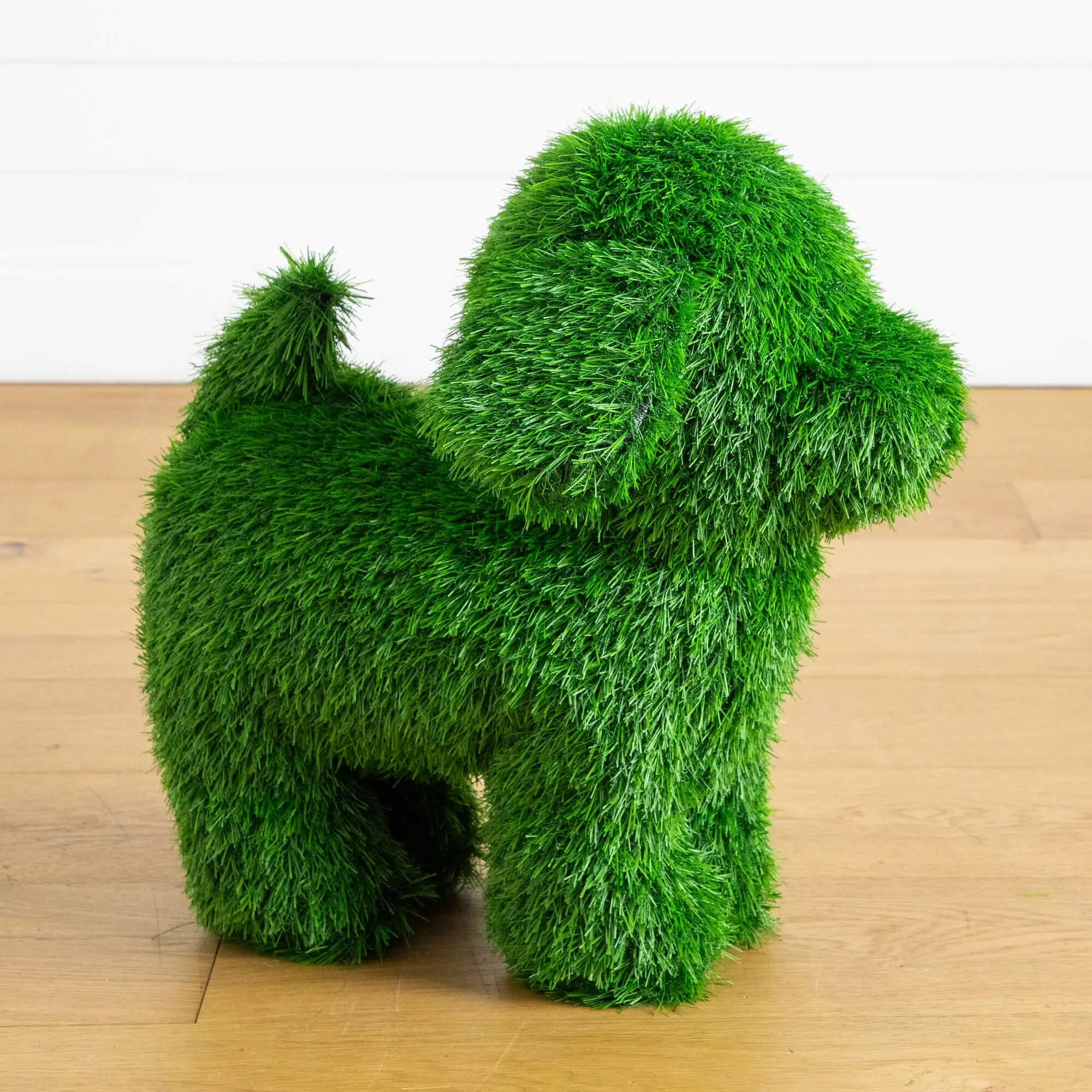 18-in Tall UV-Resistant Synthetic Artificial Grass Topiary Puppy Dog Ornament, Plush Look Decor for Tablescapes & Spring Gardens, Outdoor/Indoor Home Improvement Garden Supply