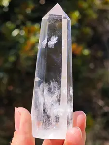 1PC Natural Clear Quartz Crystal Obelisk Wand – Hexagonal Prism Stone for Home Decor, 40-100mm, Transparent & Polished, Classic Style, Natural Crystal Tower, Rainbow Column Hand-carved Piece Desk Decoration
