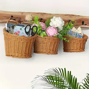 Wall Mounted Decorative Storage Basket Organiser, 3 Counts Rustic Imitation Rattan Plastic Hangable Wall Hanging Basket, Multipurpose Wall Hanging Sundries Container for Home Kitchen