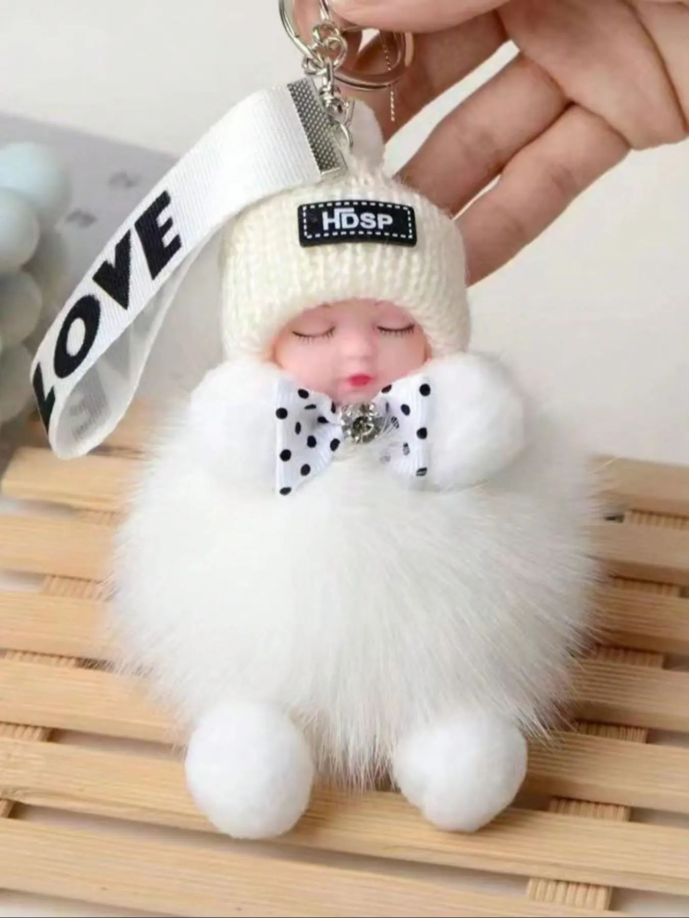 Cartoon Doll Keychain with Real Artificial Fur Alloy Round Decoration, Women's Car Key Ring, Perfect Valentine's Day Gift, Fuzzy Keychain, Teddy Keys, Keychains For Bags, Cute Keychain