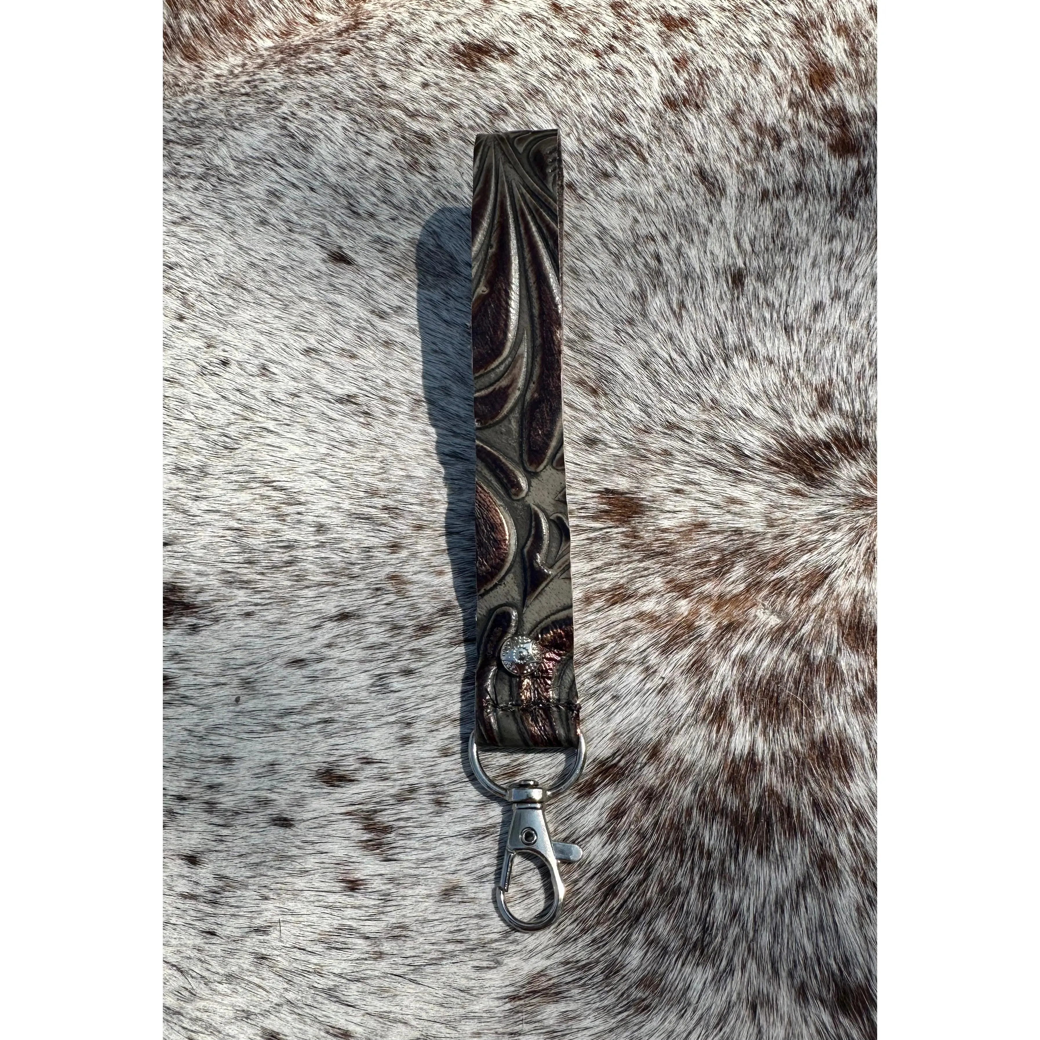 Copper leather lanyard Copper leather lanyard