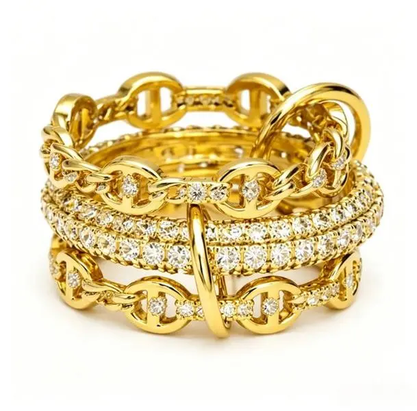 Elegant Plated Metal Stackable Rings, Classic Interlocking Pig-Nose Link Chains Design, Gold-Silver Multi-Layered Style, Ideal for Anniversary & Special Events (Party Supplies Gift)