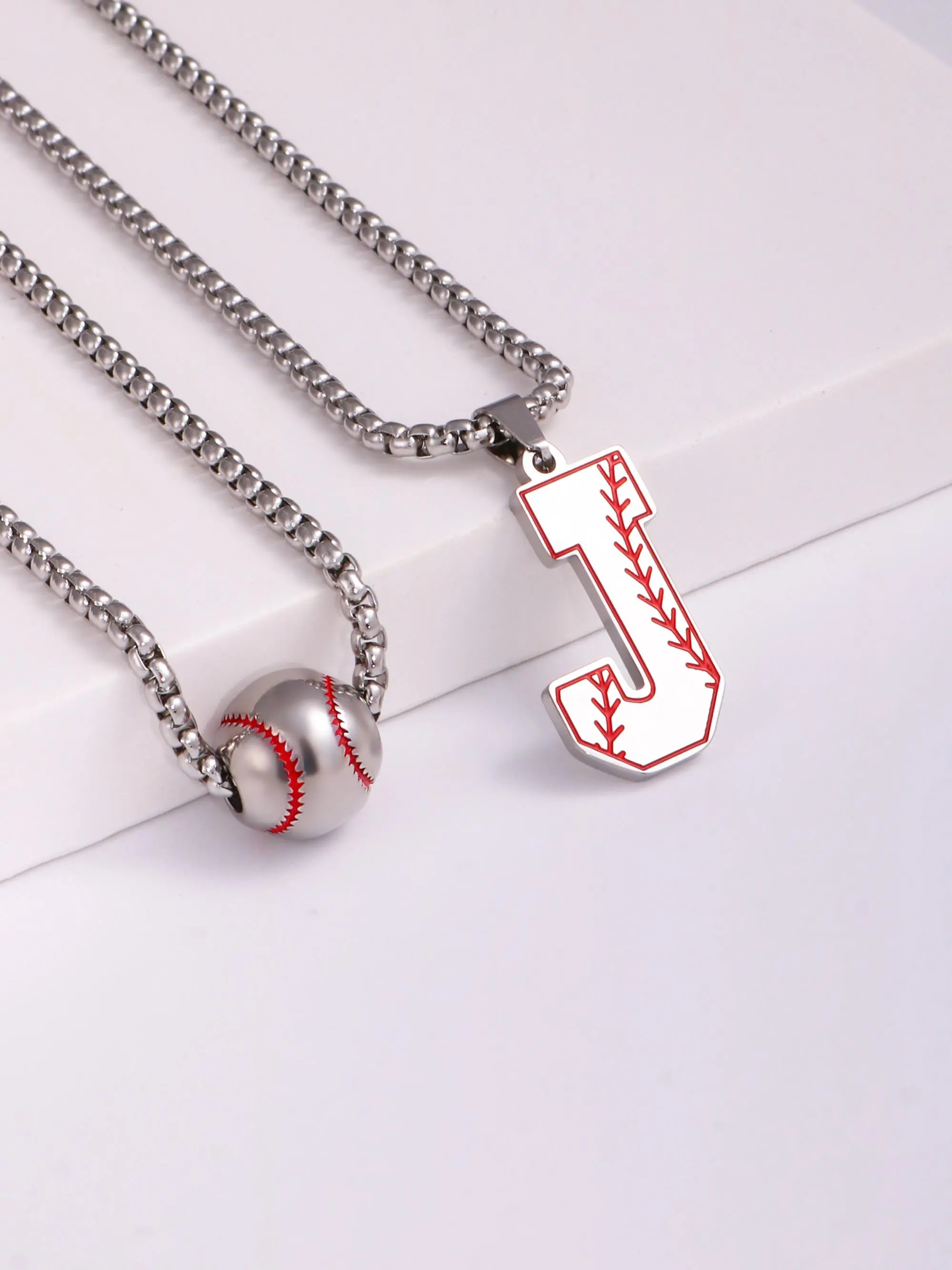 Baseball Letter Design Pendant Necklace, Alphabet Pendant, Fashion Necklace, Stainless Steel Jewelry for Party, Daily Clothing Decor, Trendy All-match & Exquisite Jewelry for Birthday Gift, Fashionable Accessory