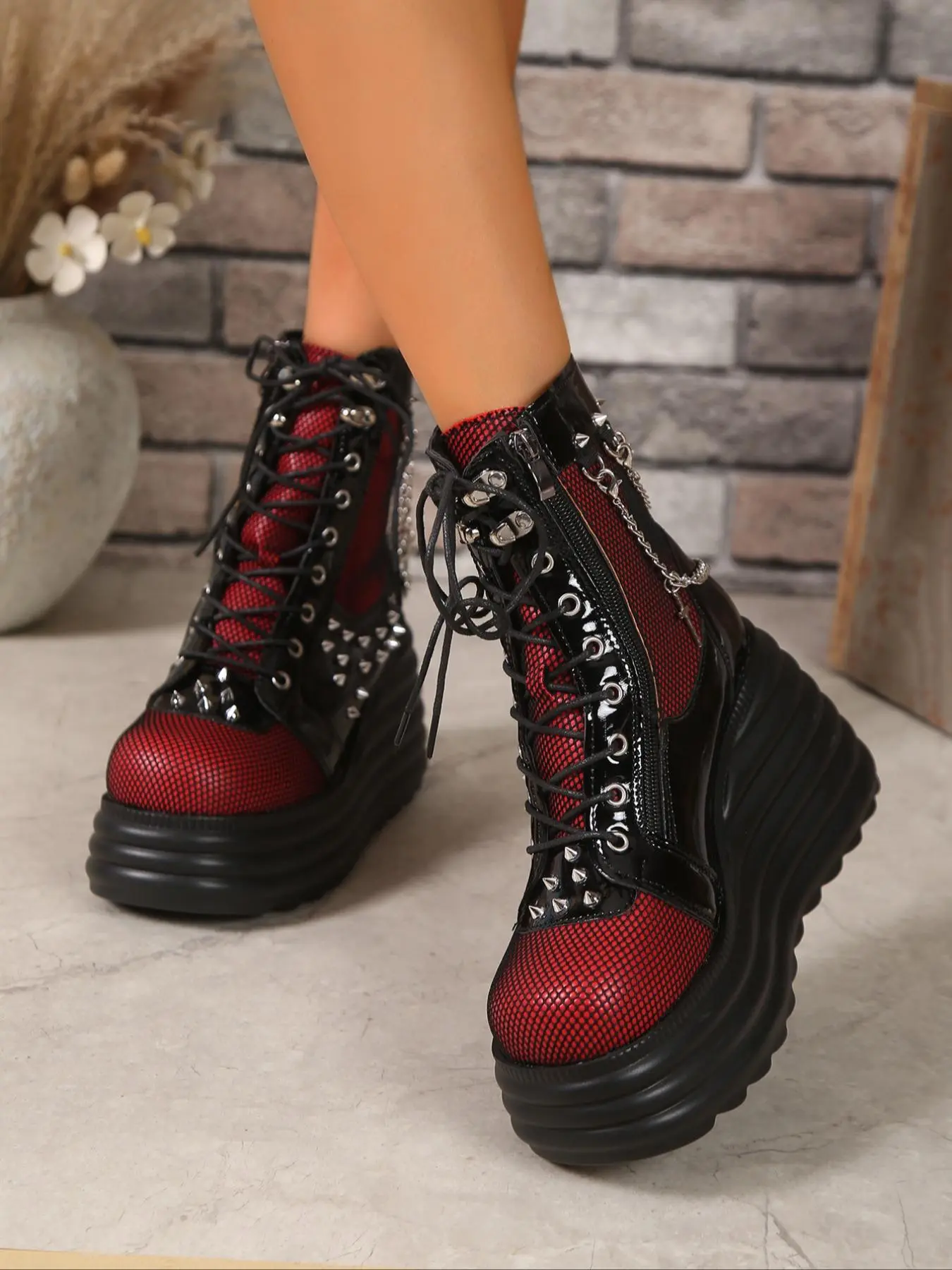 Women's Punk Style Chain Decor Platform Chunky Ankle Boots, Fashionable Y2K Style Thick Sole Boots for Daily Wear, Female All-match Trendy Shoes for Daily Wear