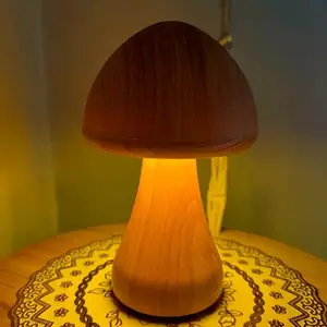 Mushroom Shaped LED Table Lamp, USB Rechargeable Touch Control Bedside Light, Creative Mushroom Desk Lamp for Bedroom, Living Room, Home Decor, Ambient Table Lamp