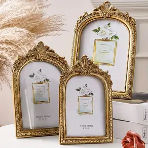 Vintage Golden Ornate Resin Photo Frame, Glass Front, Antiqued Arch Design, Ideal for Weddings & Anniversaries, Gift for Him Her, Picture Frame