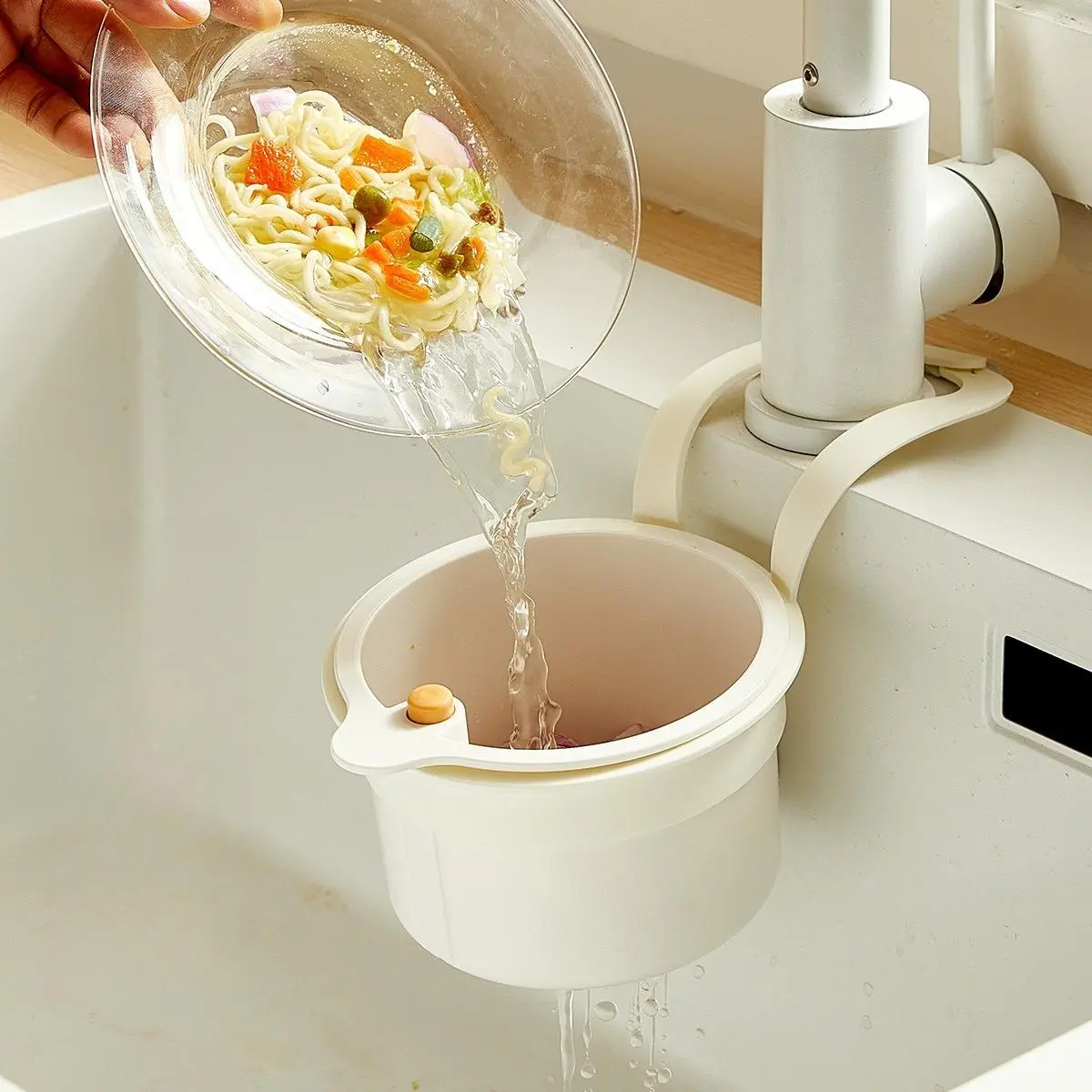 1 PCS Kitchen Sink Draining Basket, Hole-Free Hanging Organizer for Sponge. Practical sink accessory in white, space-saving design, quick draining, keeps kitchen tidy, perfect for holding cleaning tools beside the sink in daily home kitchen use