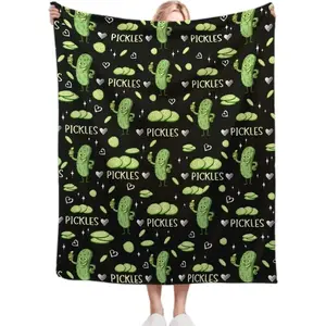 Cute Pickle Pattern Fleece Blanket Fun Food Design Soft Cozy Throw Home Decor for Living Room or Bedroom Gift for Food Lovers