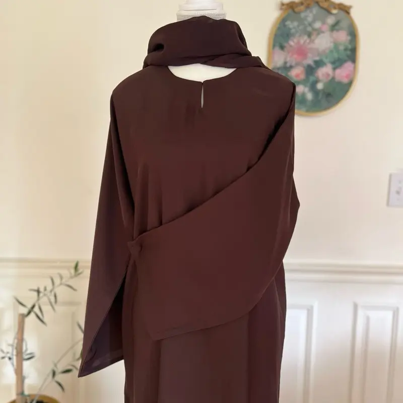 Everyday Abaya Collection: Chocolate Nidha Abaya with Deep Pockets