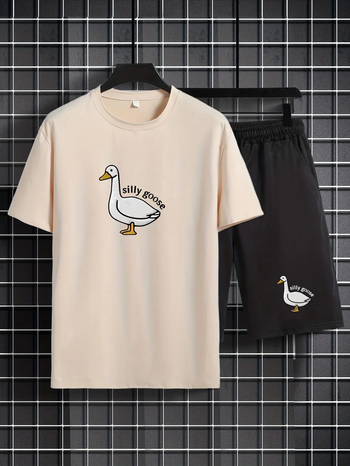 Men's Cartoon Duck & Letter Print Drawstring Two-Piece Set, Regular Fit Trendy Short Sleeve T-shirt & Pocket Shorts, Summer Outfits 2024, Men's Outfit