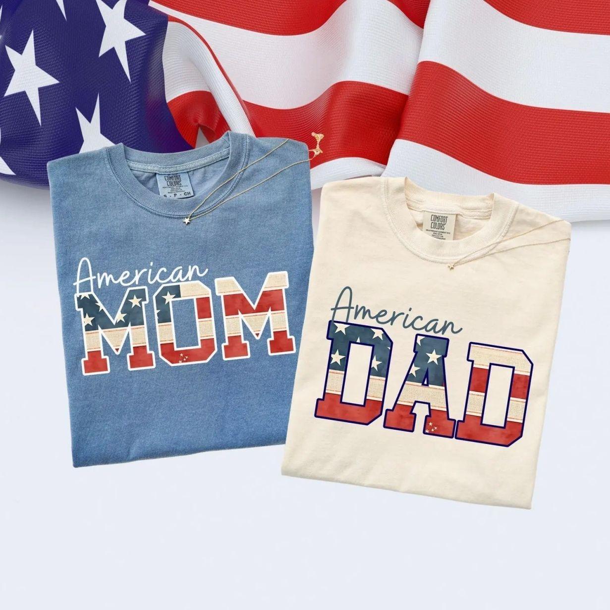 Comfort Colors American Mom Dad Graphic Shirt, Patriotic USA Flag Family Matching 4th of July T-Shirt, Independence Day Gift for Parents, Trending 4th of July Day Tee, Comfortable Menswear & Womenswear Top, Perfect Gift For Men and Women, Ju1