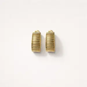Elara Hoops