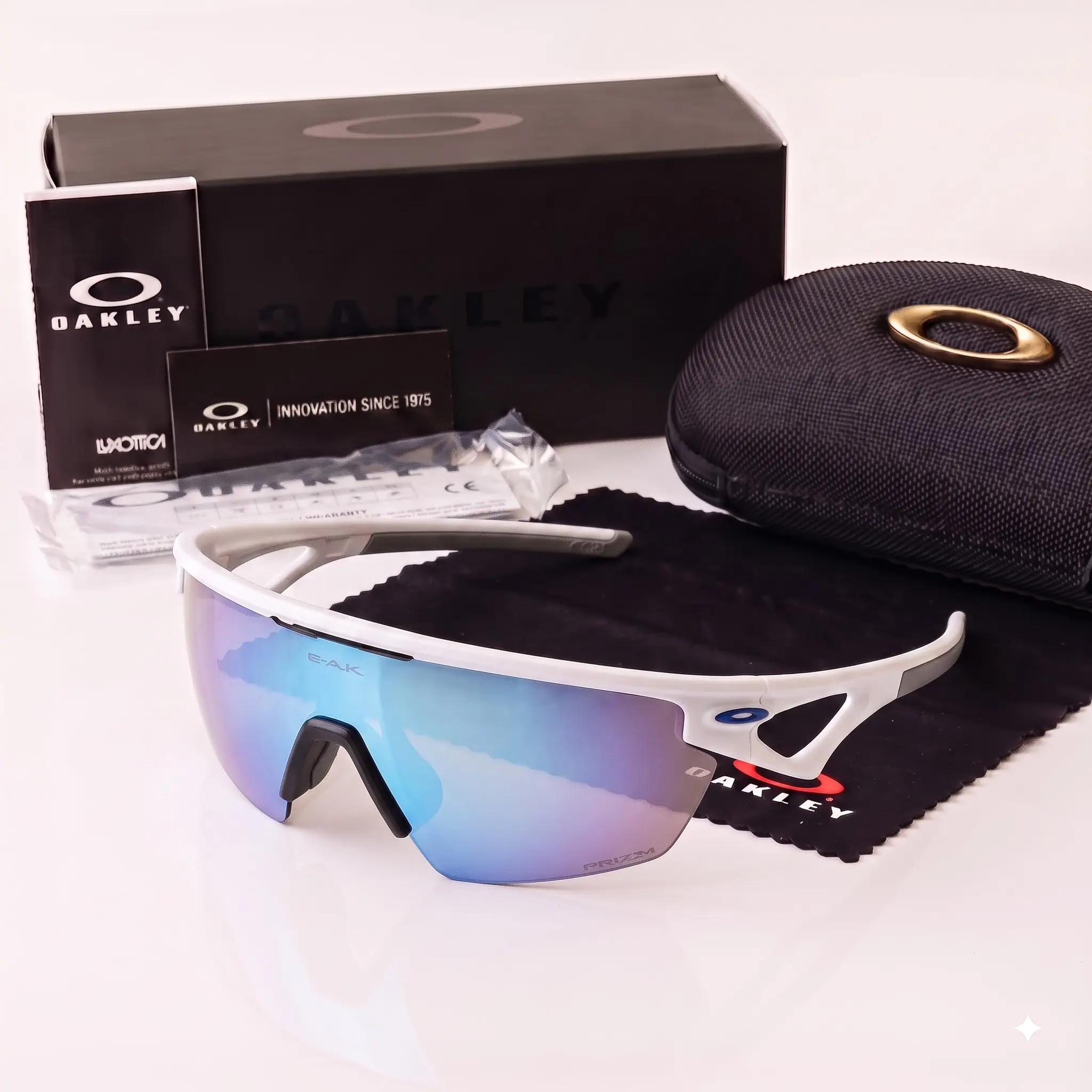 [ Buy 2, Get 1 FREE ] Oakley Wraparound Cycling Glasses UV400 Outdoor Sports Sunglasses for Men Women Everyday Performance