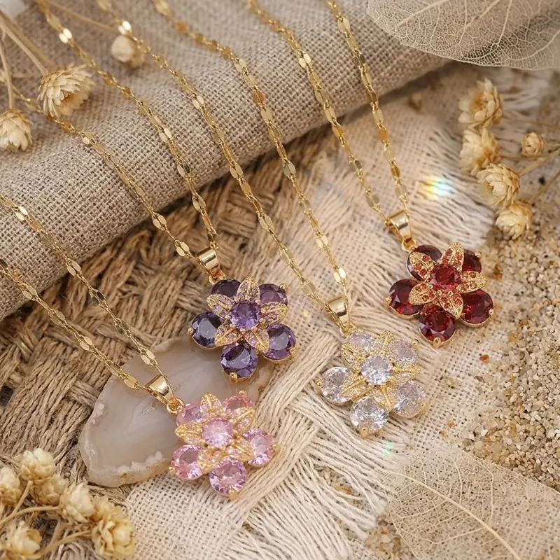 Women's 5-Petal Gold Exquisite Rotatable Crystal Flower Pendant Necklace - Chic Cute, Brightly Colored Adjustable Artificial Crystal Summer Fashion Costume Jewelry, Crystal Necklaces, Brightly Colored Necklaces