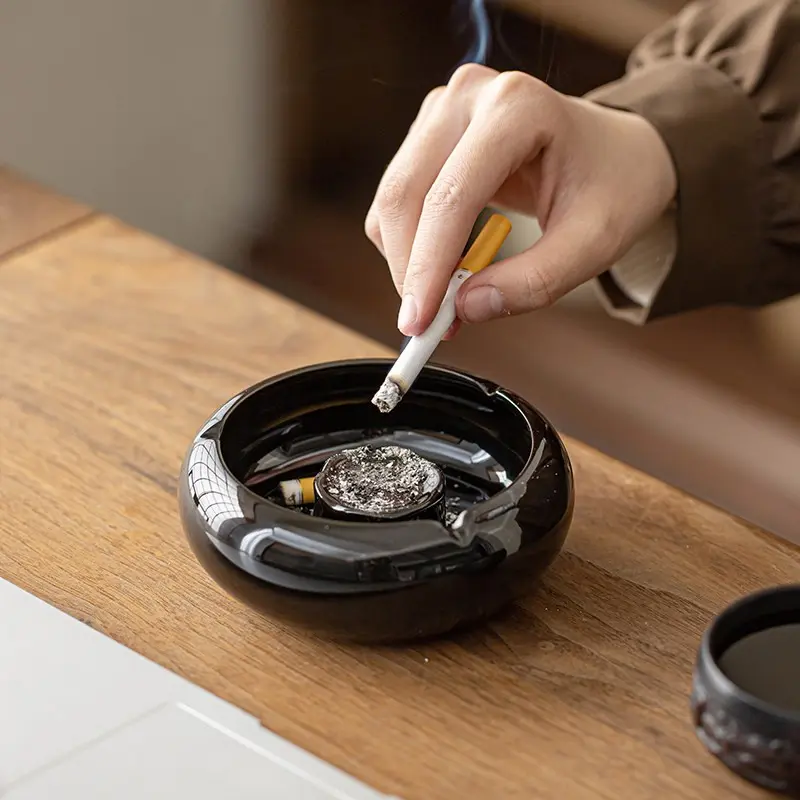 Elegant Ceramic Ashtray, Luxury Design, Indoor Outdoor Use, Desktop Smoke Ash Collector, Home Office Decorative Ash Tray, Living Room Accessories, Decorative Piece