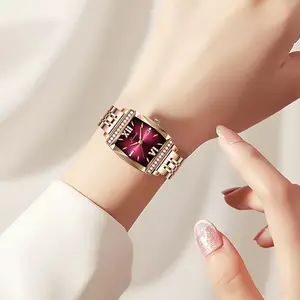 Fashionable, casual, elegant, luxurious waterproof quartz wristwatch