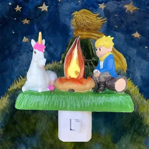 3D Little Prince and Unicorn Bonfire Flickering Nightlight for Children, 110V Plug-in Decorative Item with a Beautiful Fairy Tale Festival Atmosphere Campfire Light LED campfire night  in  slicer