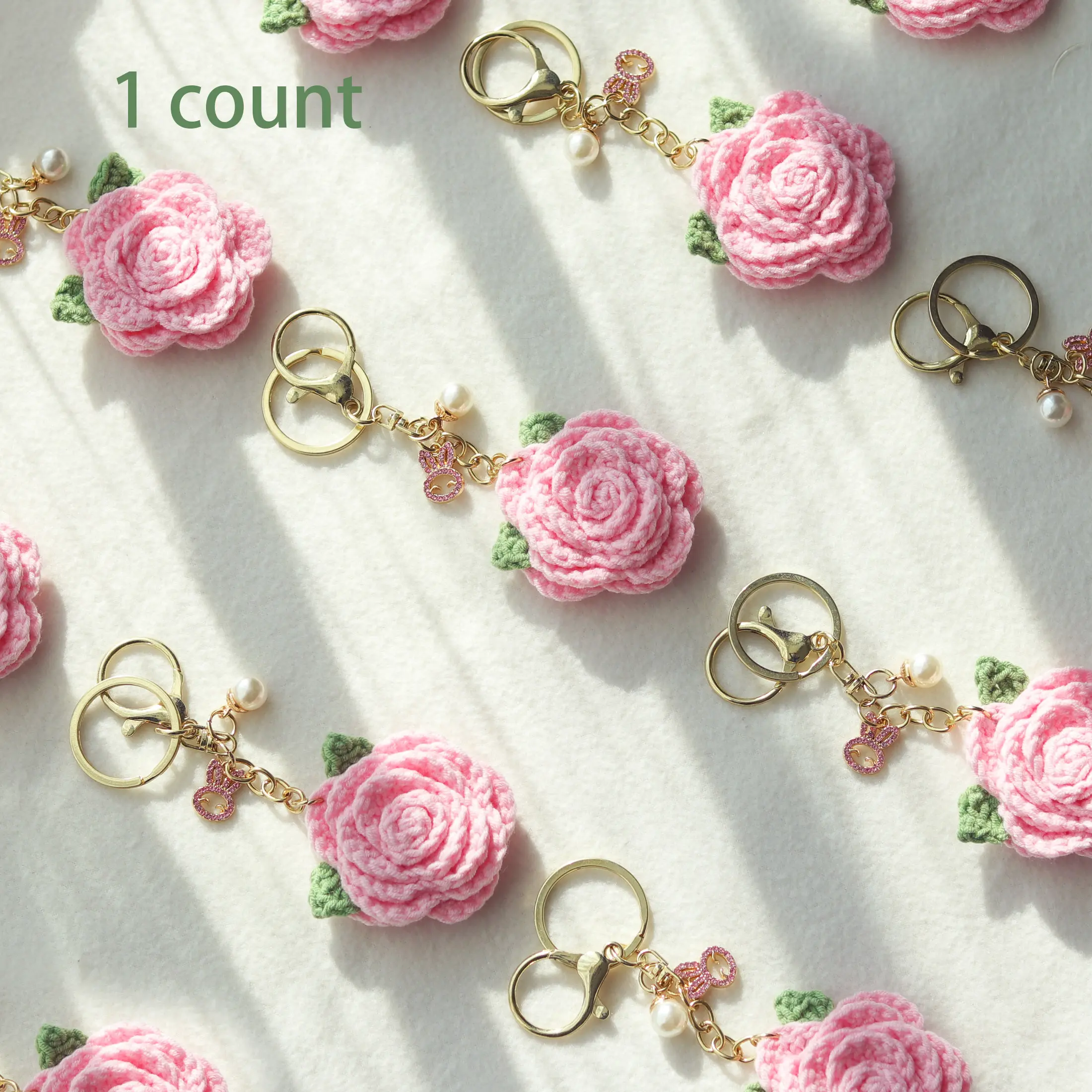 Handmade Crochet Rose Keychain, Backpack Decoration, Car Key Decor, Wedding Party Gift, Birthday Present, Graduation Gift, Flower Keychain, Cute Keychains For Car Keys