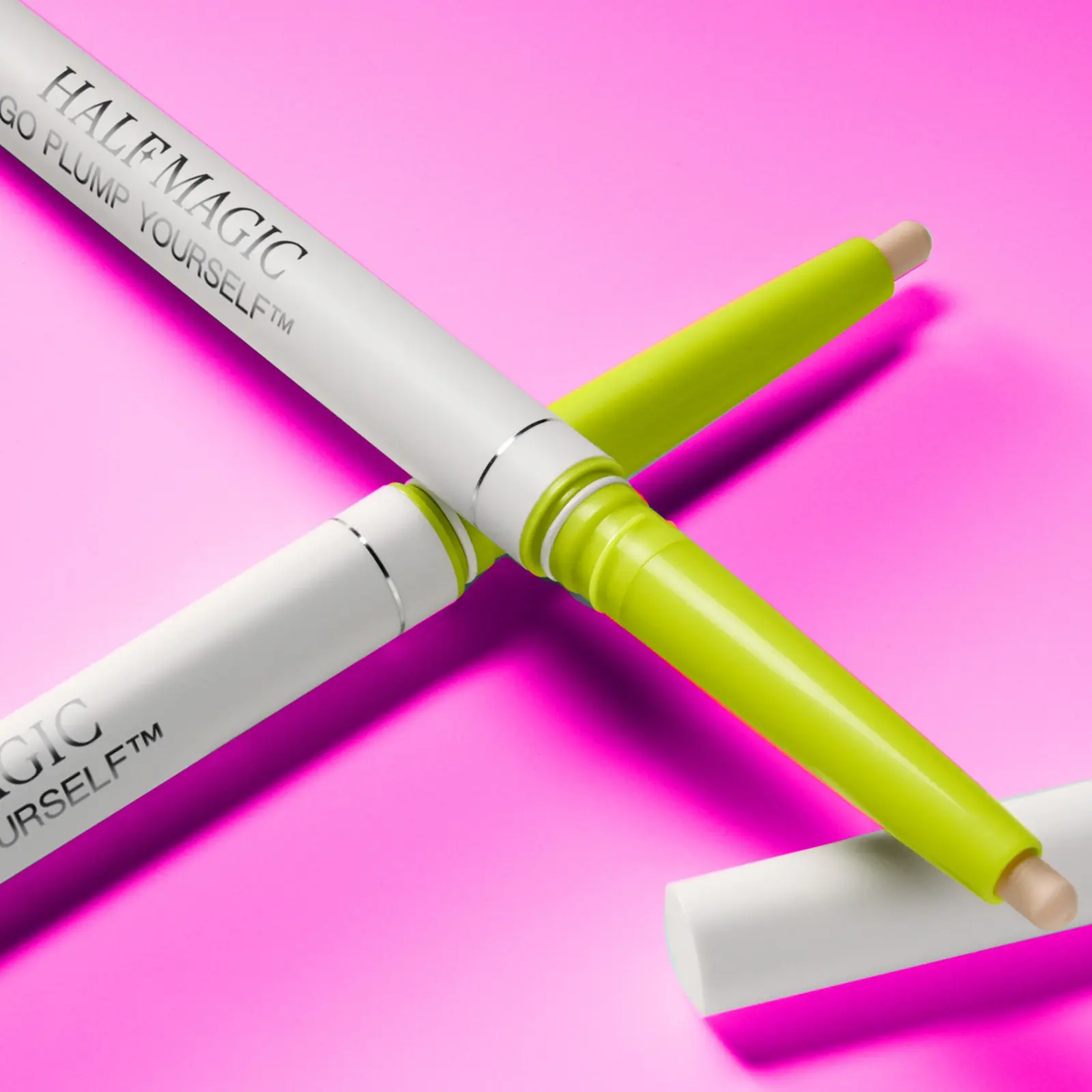 Half Magic GO PLUMP YOURSELF INVISIBLE EXTREME PLUMPING LIP LINER Colorless Finish for 8 Hours Extreme Plumping with Spicy Rush - Verified