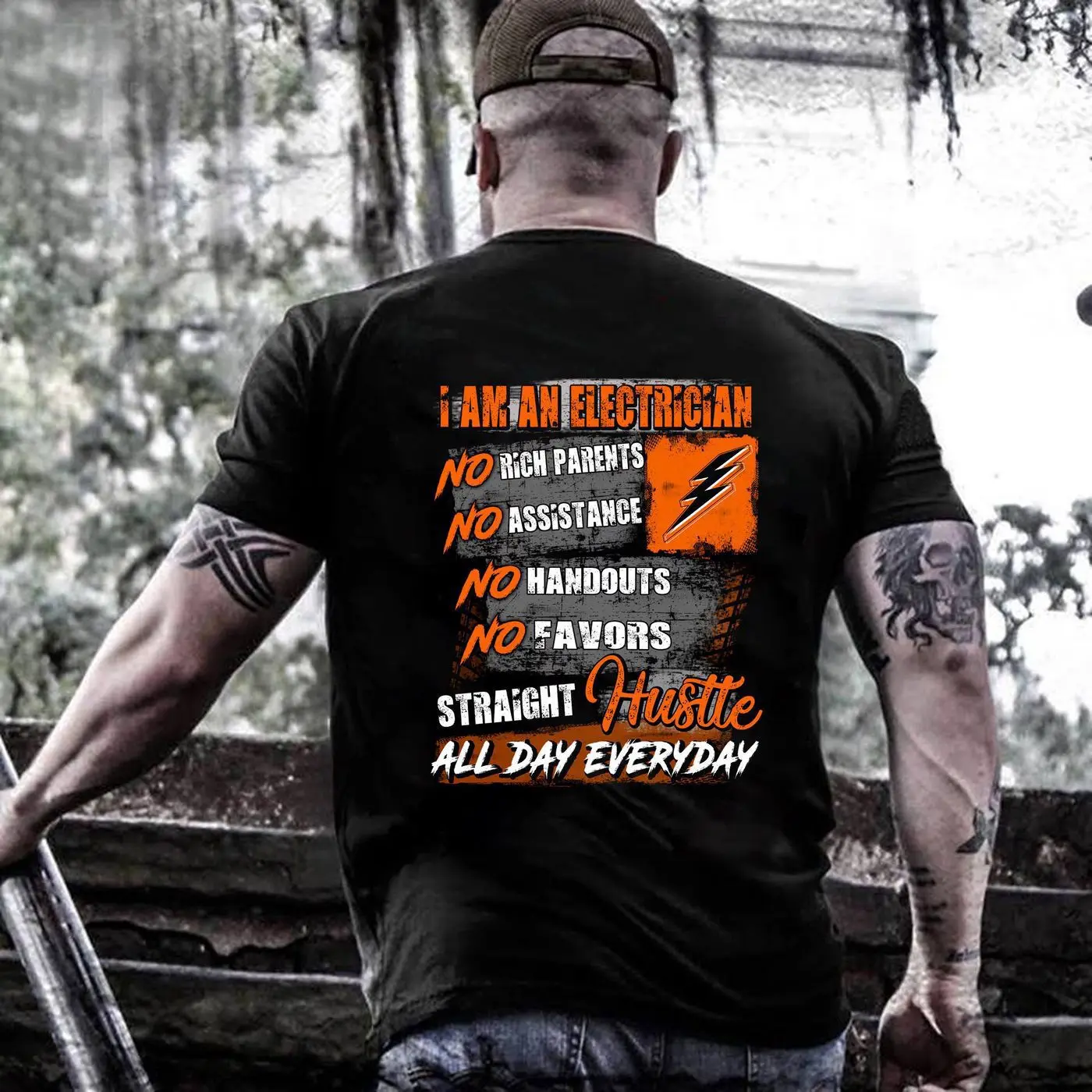 Electrician T-shirt / Electrician Gift for Him / I am an Electrician Shirt