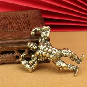 Vintage Bronze Artistic Gorilla Statue, Retro Brass Desktop Decor, Perfect for Halloween, Christmas, Thanksgiving, Home Office Prayer Room Gift