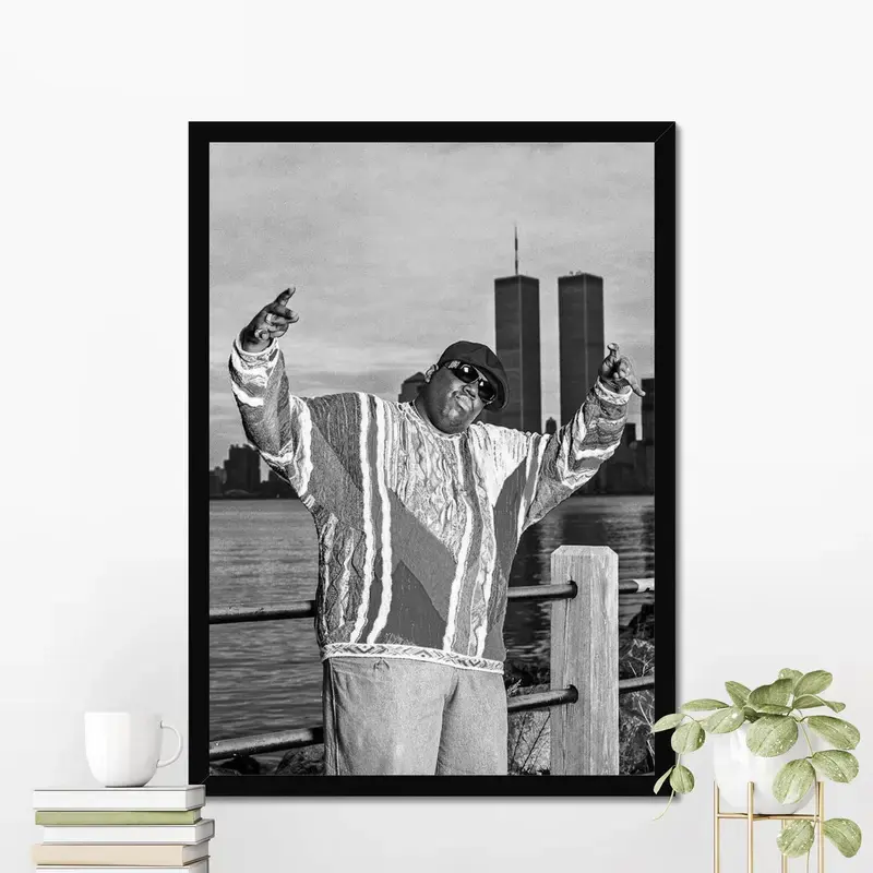 The Notorious B.I.G.v2 Poster, The Notorious B.I.G. Street Poster, Hip Hop Legend Wall Decor, 90s Rap Icon Print, Rap Artist Wall Art Room Gift Frames Glossy