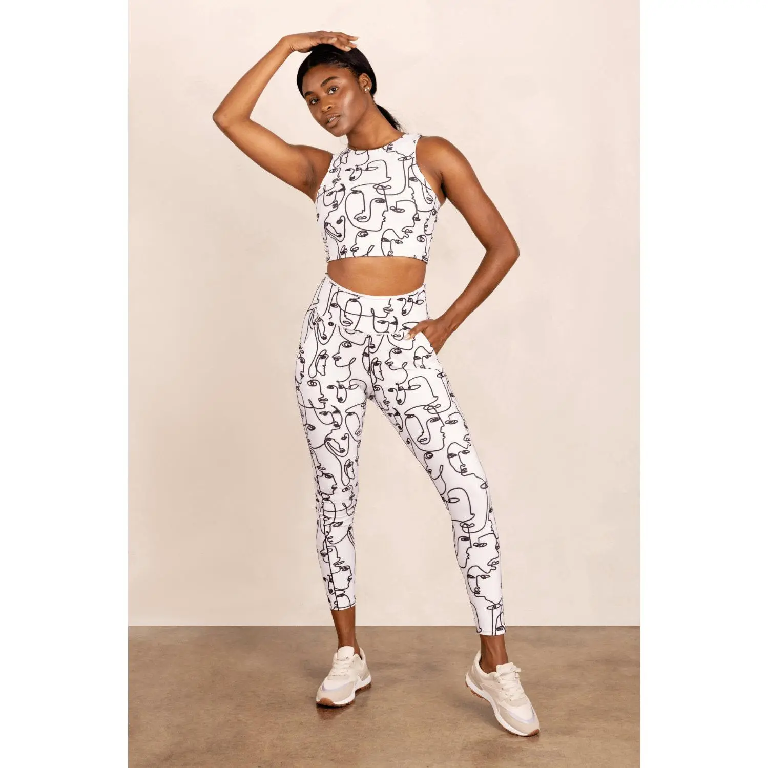 Adventurer High Rise Compression Legging