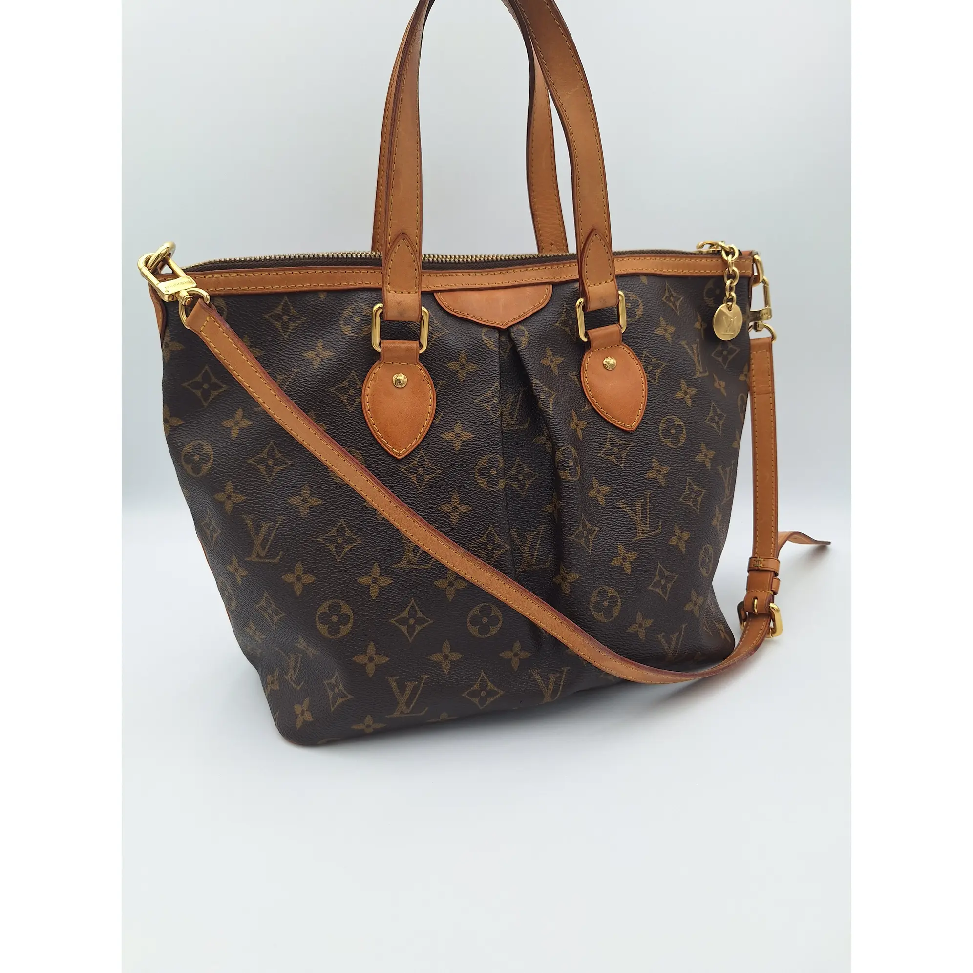 Pre-owned Canvas Shoulder Bags LOUIS VUITTON MONOGRAM PALERMO PM SHOULDER BAG (M40145)
