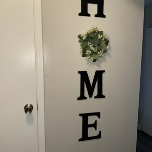1 Set Wood Home Sign with Artificial Eucalyptus Wreath for O,Hanging Farmhouse Wall House Decor Wood Letters for Wall Art Rustic Home Decor,Wall Decor for Living Room Kitchen Entryway Wooden Gift
