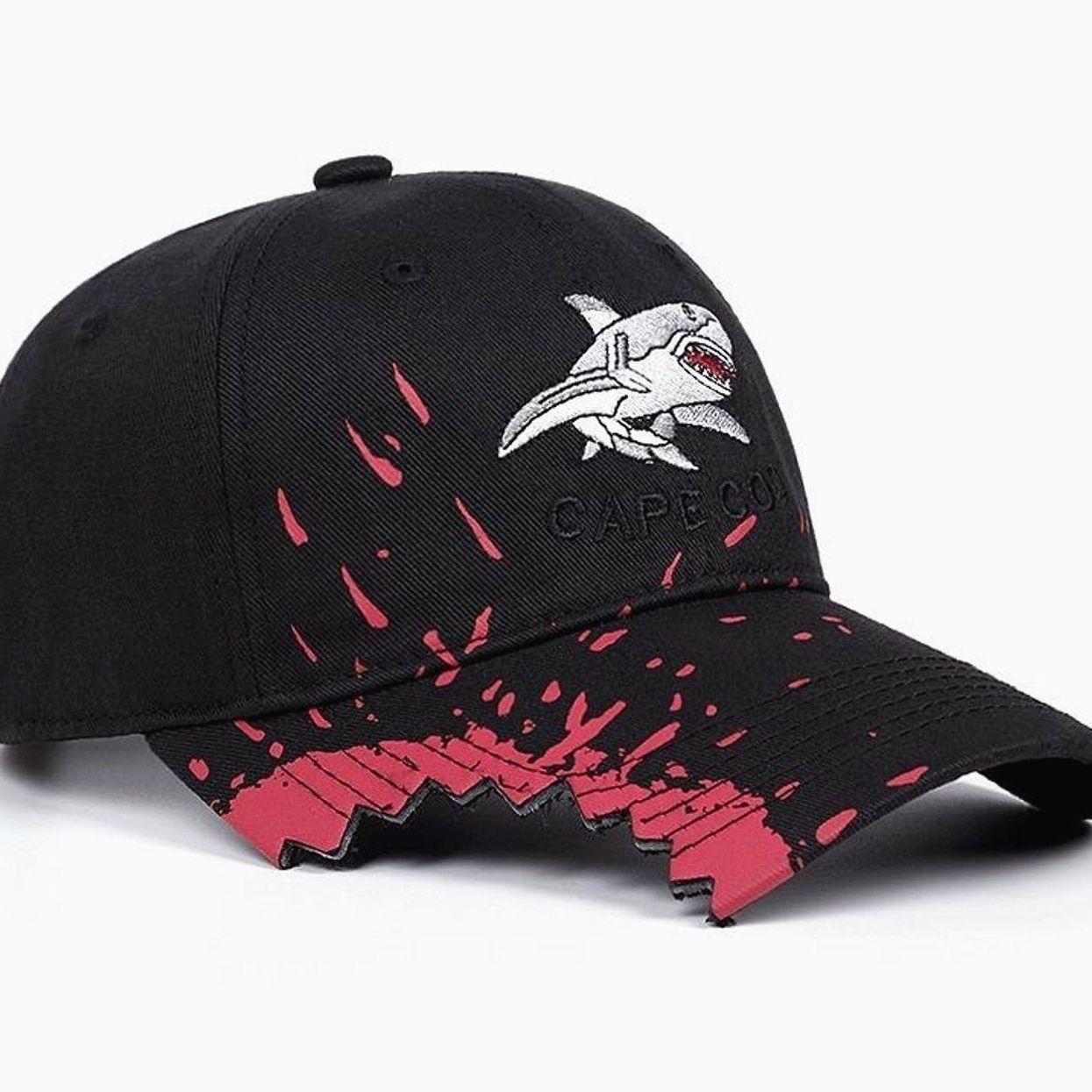 Shark Embroidered Creative Edge Baseball Cap for Men and Women, Trendy Streetwear Fashion Hat, Casual Outfits Cap