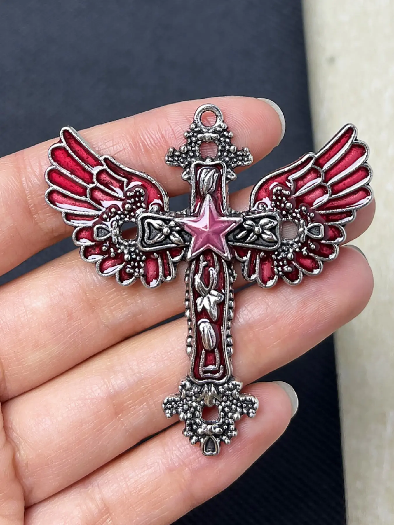 2 Piece Set New Glowing Star Cross Design Wing Pendant Alloy Punk Y2K Gothic Necklace, Night Glow, Matching Jewelry, Jewelry Making Supplies