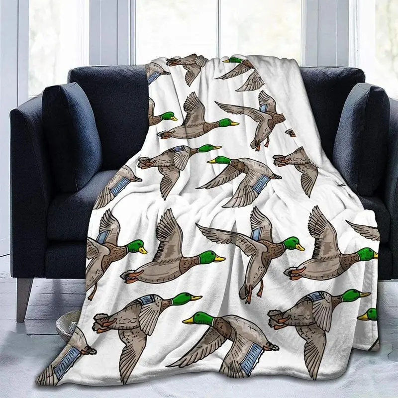Cartoon Duck Pattemn Blanket, 1 Count SoftComfortable Warm Throw, Air-conditioned RoomBlanket, Warm Nap Blanket for Home OfficeTravel Camping warm flannel day gift cartoon duck