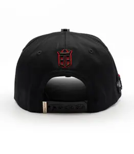 AMR BLK RED Crystal