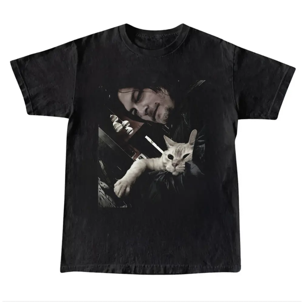 Daryl Dixon Cat Hug T-Shirt, Norman Reedus The Walking Dead Vintage Graphic Tee, Funny Meme Fan Shirt, Unisex Streetwear Menswear Womenswear Casual, Gift for Men, Gift for Women, Crew Neck T-shirt, Trending T-shirt