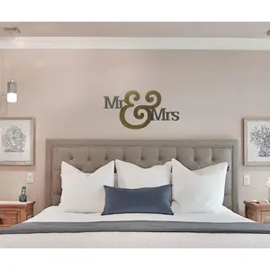 Mr & Mrs Wall Word