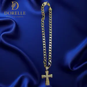 Dorelle Gold Chain & Cruz Pendant - Cadena Gruesa Dije Grande Perfecto Para Hombre O Mujer Minimalist Elegance Simple Clean Aesthetic Basic Accessories For Women