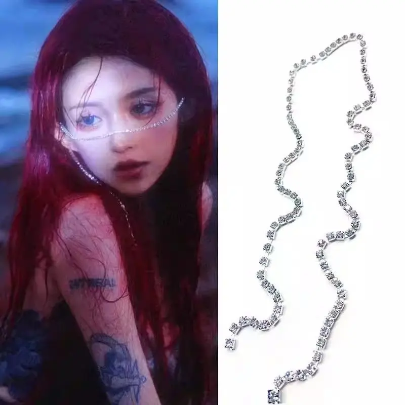 Unique and simple face accessory with a sense of atmosphere, photo prop, diamond-encrusted chain, party mask face ornament