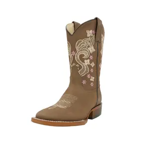 Calzatti Women's Avellana Pink Nobuck Wide Square Toe Boot