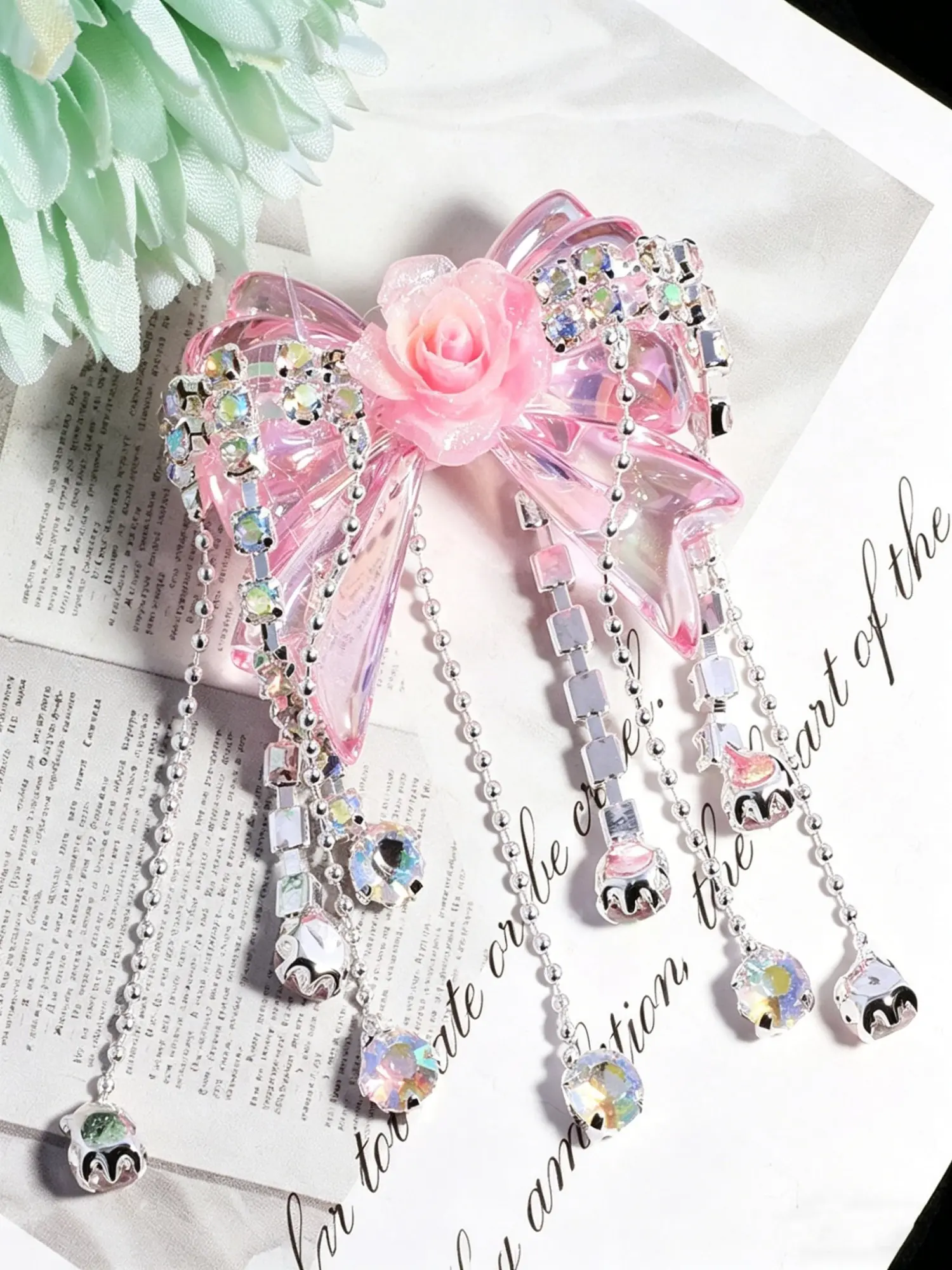 1/5Pcs Elegant Bow with Rhinestone Beads for Pens Metal Crystal Loose Large Spacer Bead Charms for Jewelry Making Keychain Earring Necklace Beadable DIY Crafts Cute Colorful Bow with Tassel Beads