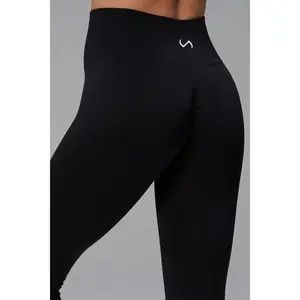 Cosmic Seamless Scrunch Butt Leggings