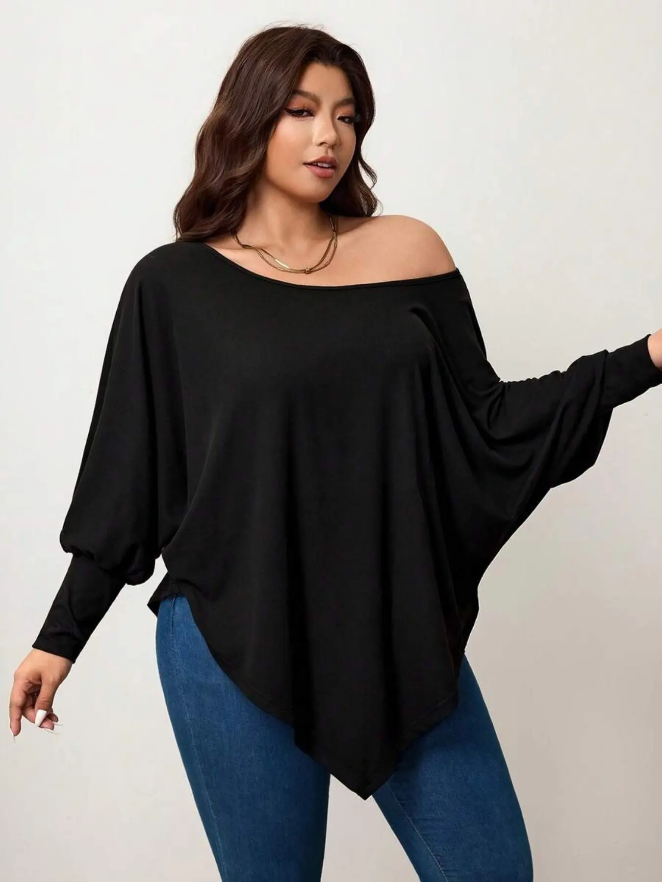 Elegant Women's Plain Batwing Sleeve Top Blouse, Flowy Off-Shoulder Long Shirt, Asymmetrical Hem Design, Casual Outdoor Wear, Plus Size Fashion