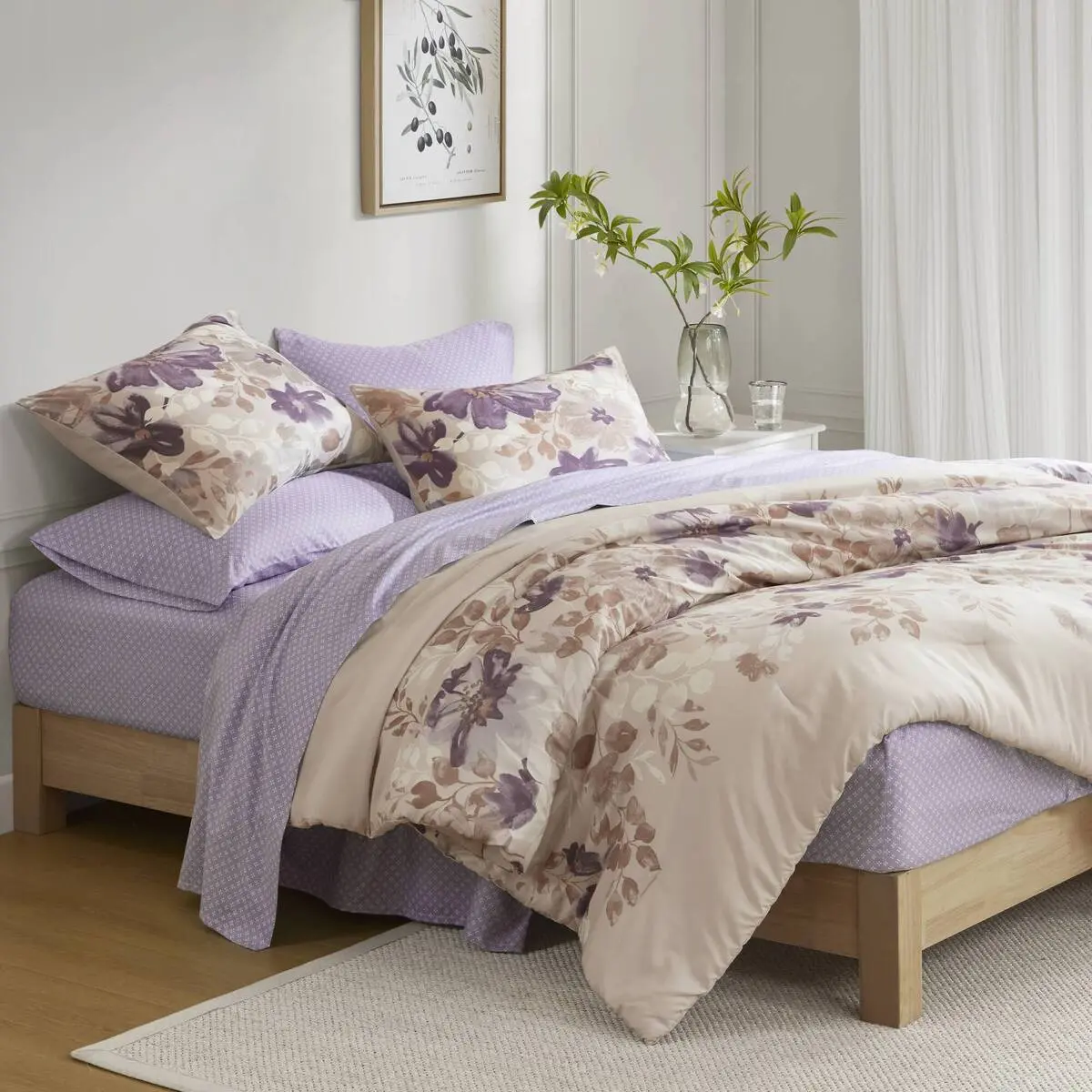Full Size Taupe Floral Bedding Set – Soft Lightweight Comforter with Fitted Sheet and Pillow Shams, All-Season Cozy Bedroom Decor for Girls, Women, Teens