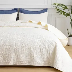 Twin Bedding Set - Soft Breathable Bed, Style Embossed Bedspreads, Lightweight Microfiber Reversible Coverlet for All, Cream, 1&1 Pillow Sham