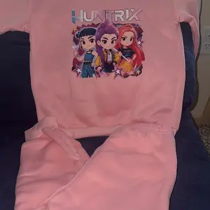 Girls' Witch Hunter Corps Warm Hoodie & Joggers Set, Cozy Fleece Lined Outfit For Fall & Winter