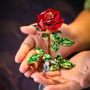 Crystal Rose Gift for Women, Glass Eternal Flower Statue, Decorative Decor, Artificial Flower Decorations, Perfect for Birthday, Mother's Day, Anniversary, Valentine's Day, Artificial Crystal Rose