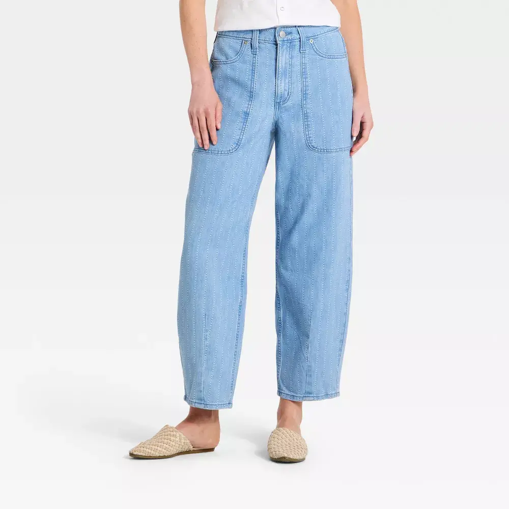 Women's High-Rise Easy Barrel Leg Jeans - Universal