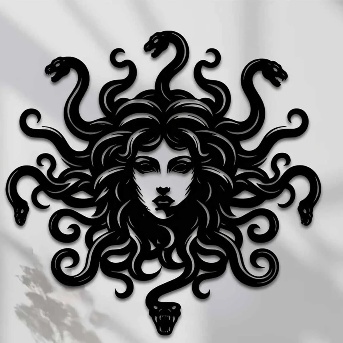 1pc Gothic Medusa Metal Wall Sculpture in and Design, 40.01x38.61cm Artistic Decorative Home Garden Decoration, Perfect Gift for Weddings and Festivals