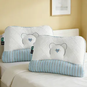 Set of 2 striped heart-pattern decorative pillows, hypoallergenic filling, breathable and skin-friendly, resistant to deformation