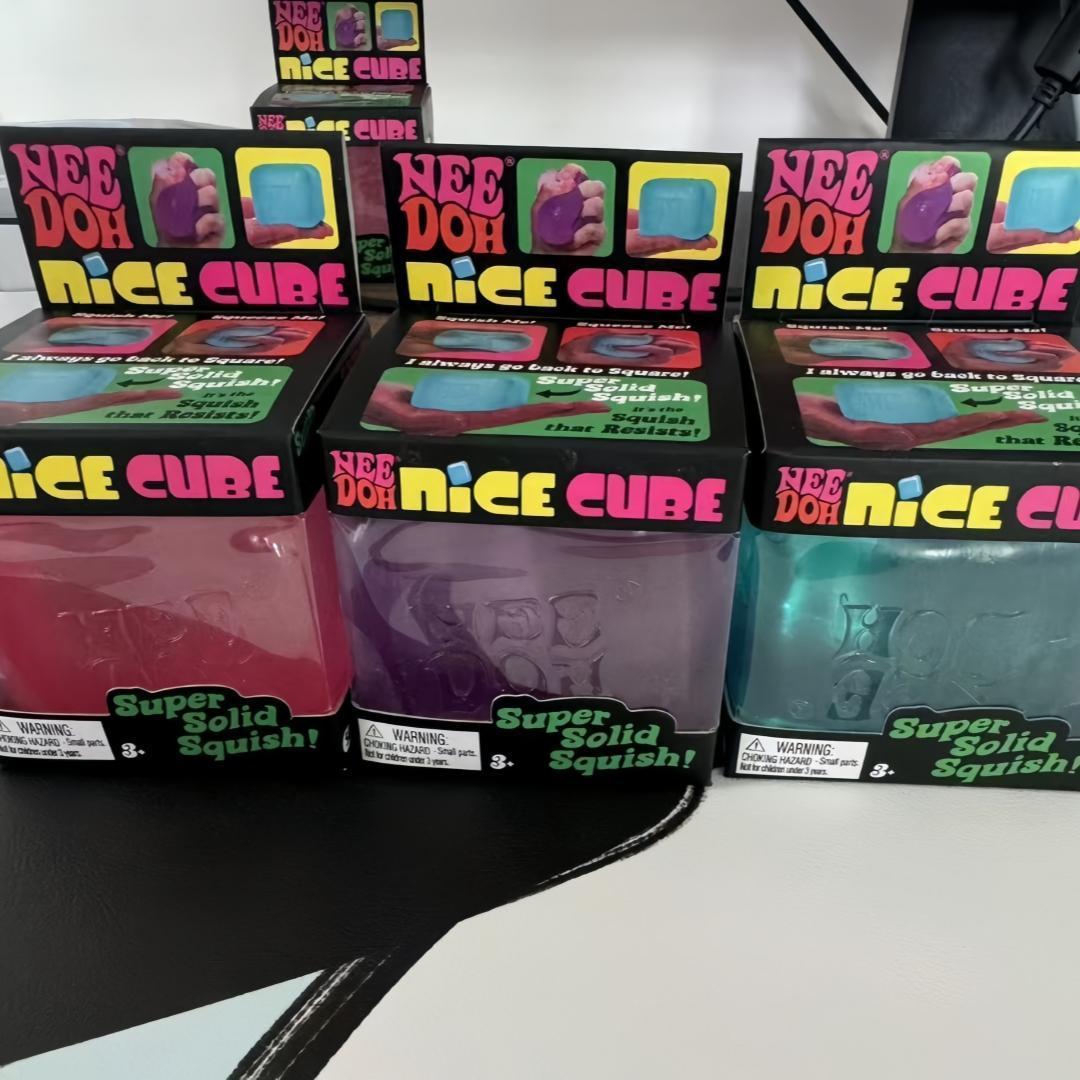 NeeDoh Cube Ice Cube Water Drop Squeeze Toy In Blue,Pink,and Purple Rosie-Style Stress Relief Ball Ice Cube Squeeze Fun-Sensory Squeeze Toy - Sensory Toy Stress Relief Squeeze Fun -Stress-Reducing Blocks Relaxing And Fun Squeeze Toy Gift For Stress Relief