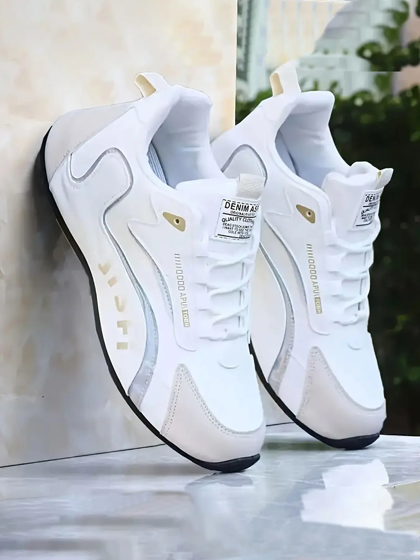 Men's Fashion Sports Shoes with Gold Accents, Upper, and Design, Lace-Up, Casual Outdoor Activities, Trainer